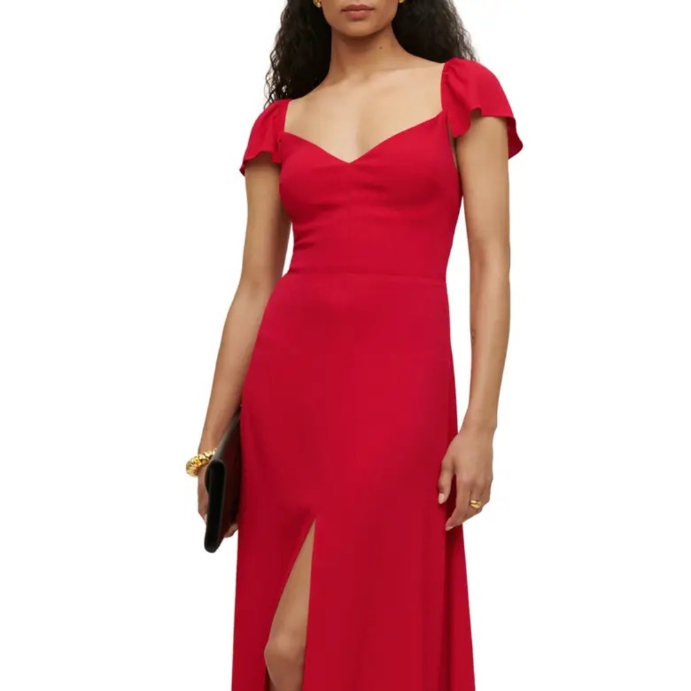 Reformation Baxley dress in Red, size 2